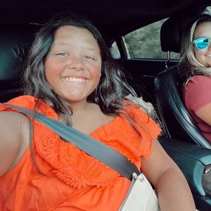 Meet your Posher, Caylei